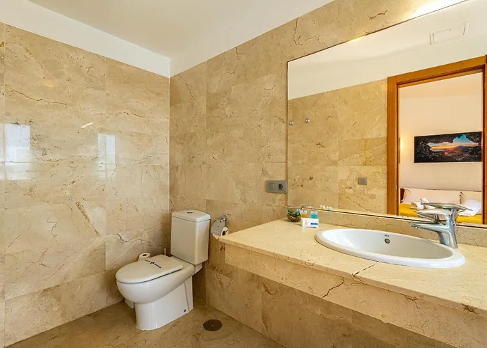 Sun Bay Ocean Retreat *