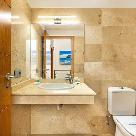 Sun Bay Ocean Retreat *