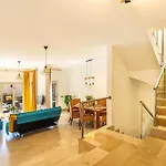 Sun Bay Ocean Retreat 펜션